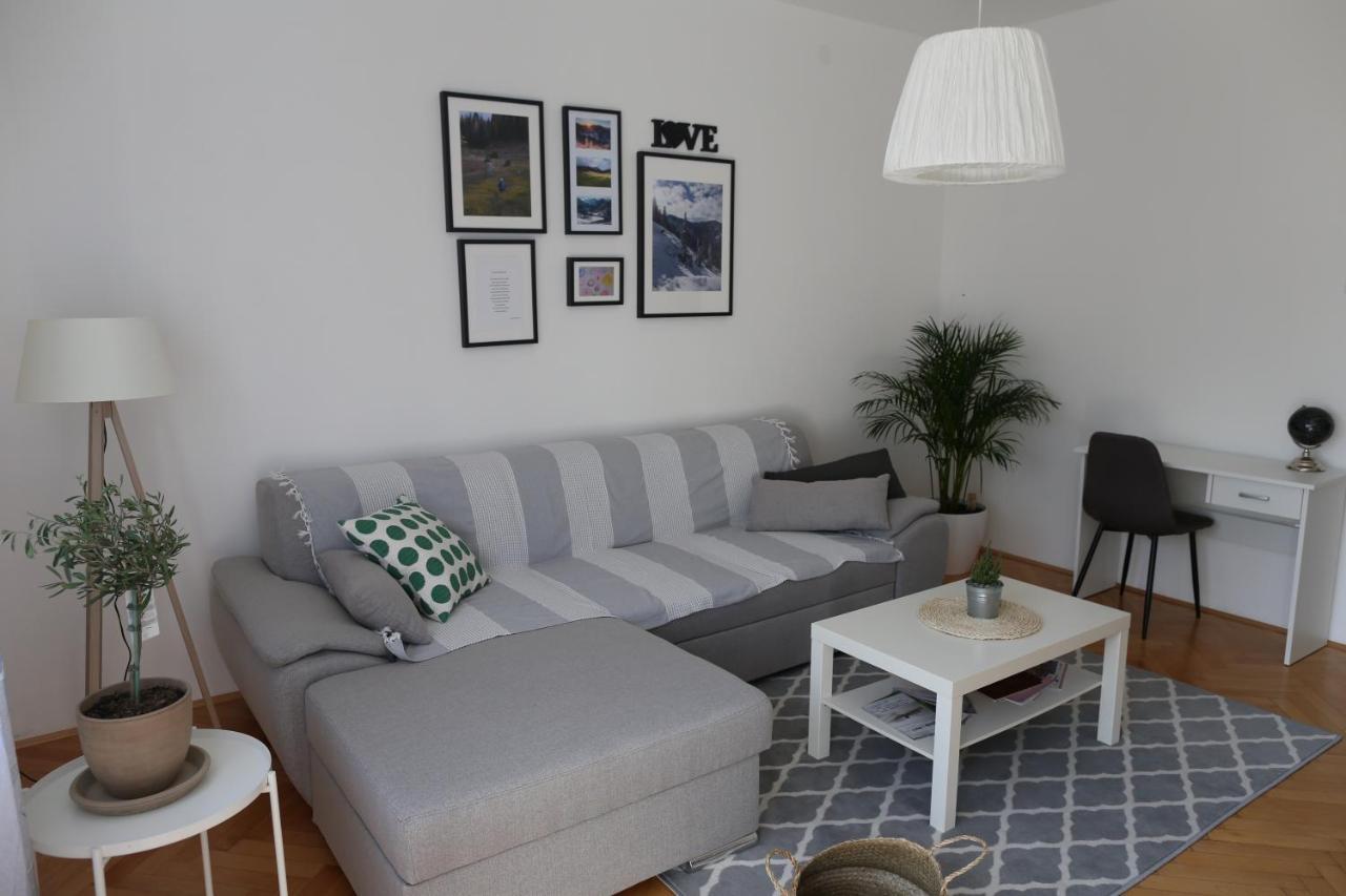 Apartman Bel Varazdin Exterior photo